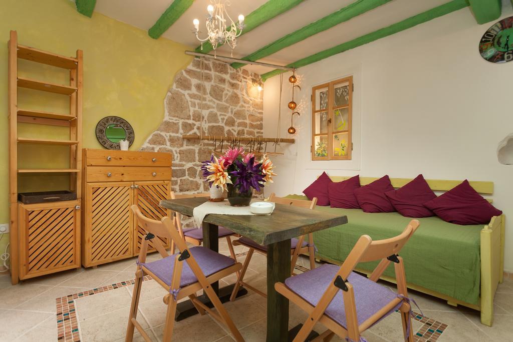 Studio With Garden In Rovinj Exterior photo
